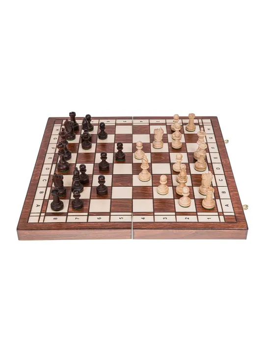 Schach Turnier Nr. 4 - Nuss by SQUARE