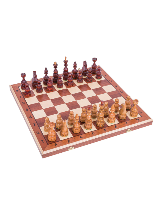 SQUARE - Wooden Chess Set Moselle - Carved