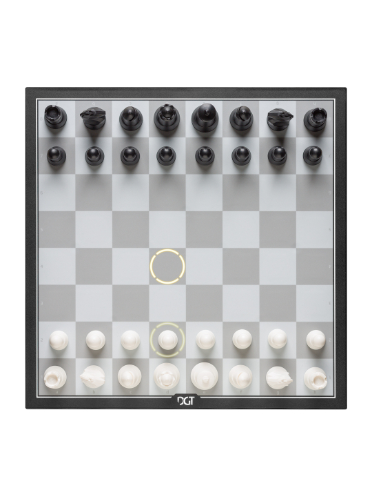 SQUARE - Chess Shop - Chess Computer DGT Pegasus