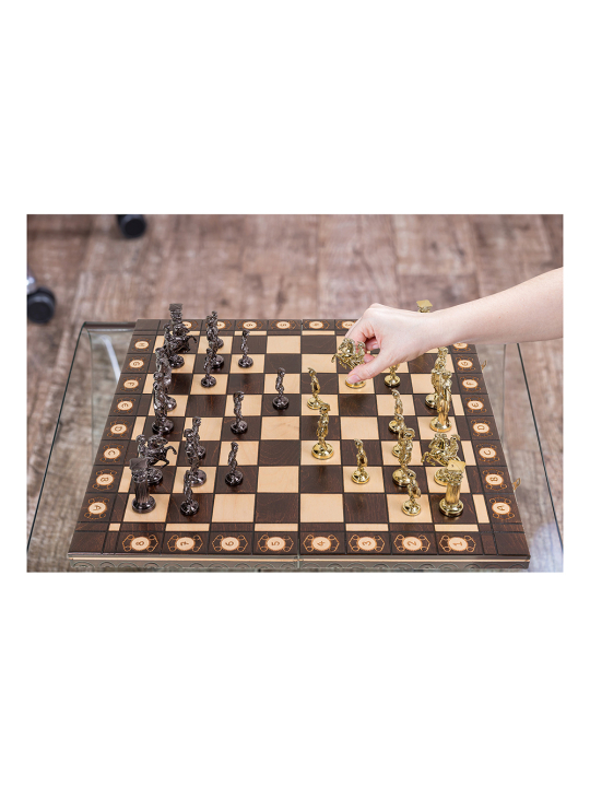 SQUARE - Wooden Chess Set Roman - Gold Edition - Online Chess Shop