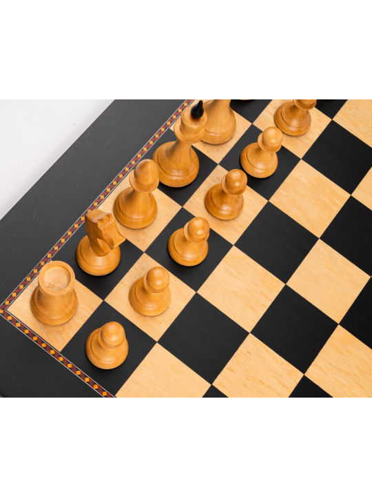SQUARE - Schach Shop - Das Damengambit - Offizielles Schach Set